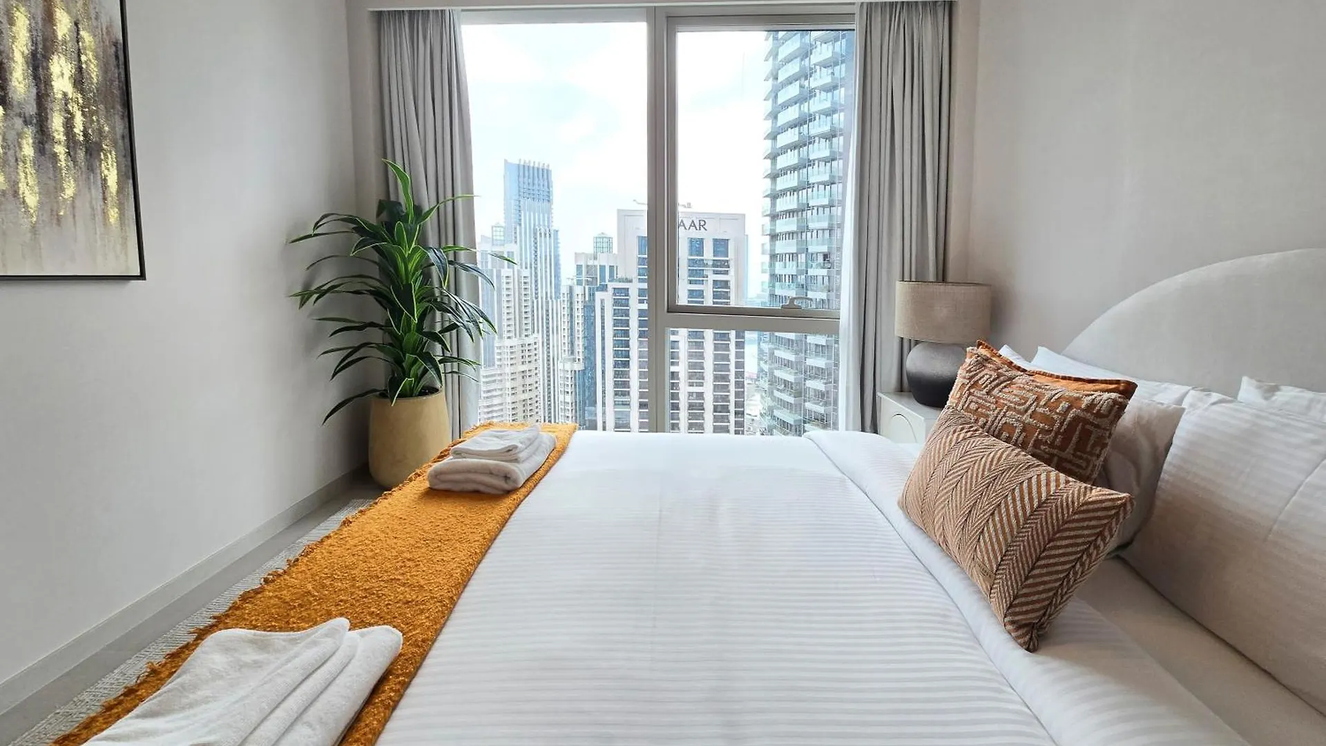 Venduras Homes -Grande Tower, Downtown Dubai, Burj Khalifa & Fountain Views 0*, Dubai United Arab Emirates